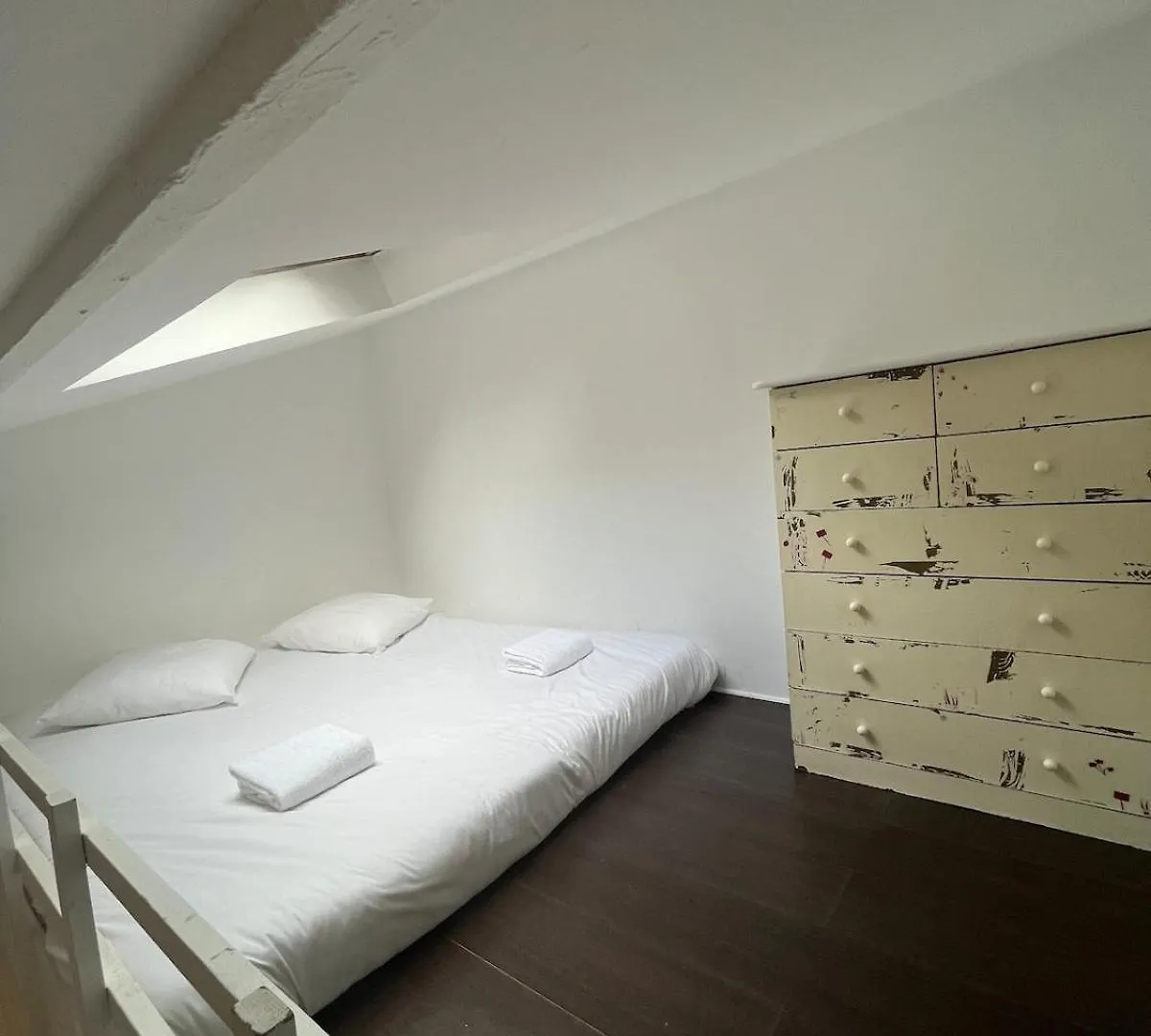 Apartment Berbere 13 People Paris Place De La Nation